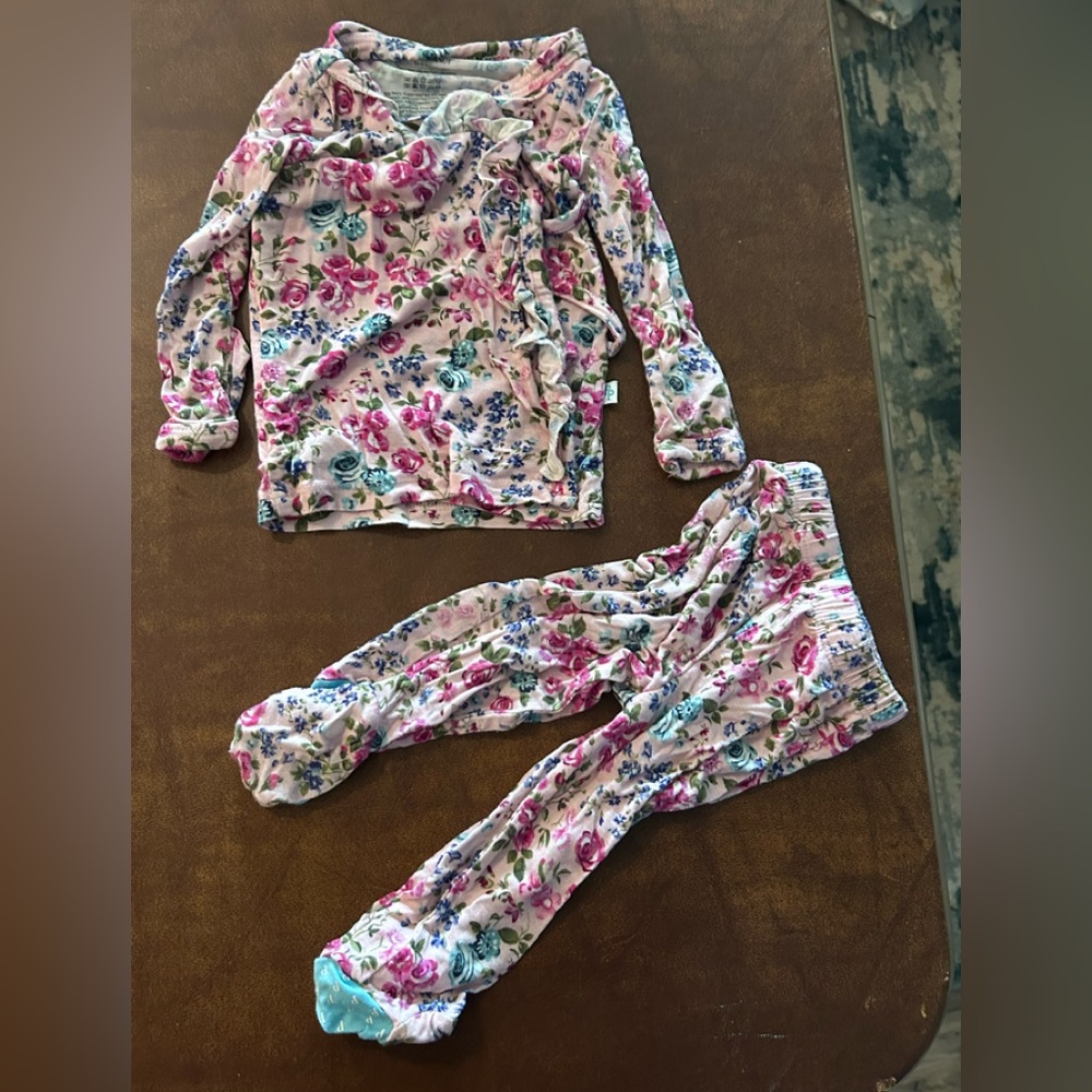 Posh Peanut matching set for 0-3m